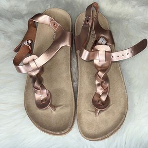 Place Big Girl’s Size 3 Rose Gold Sandals